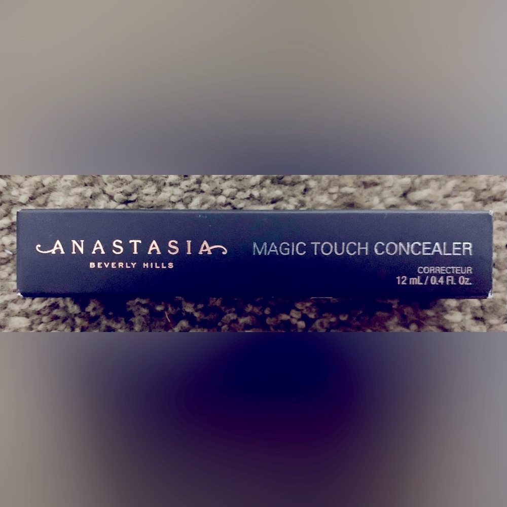 BNIB Anastasia Beverly Hills Magic Touch Concealer
